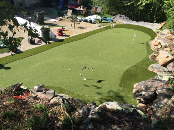 Backyard Synthetic Golf